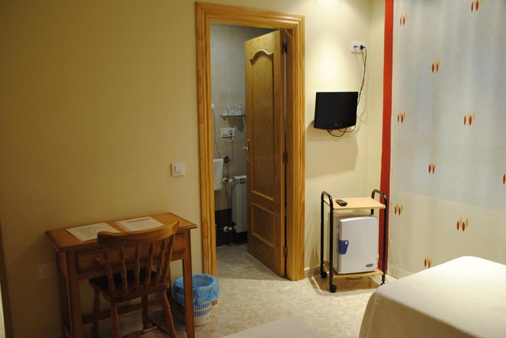 Hotel Alegria Banos De Montemayor Room photo